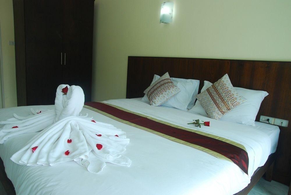 Patong Palm Guesthouse Exterior photo