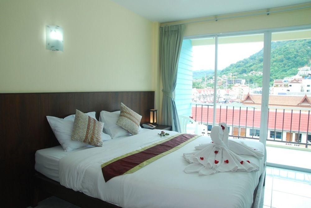 Patong Palm Guesthouse Exterior photo