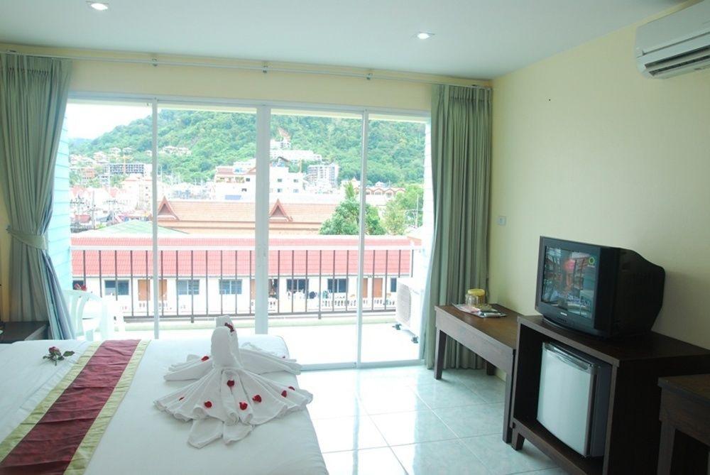 Patong Palm Guesthouse Exterior photo